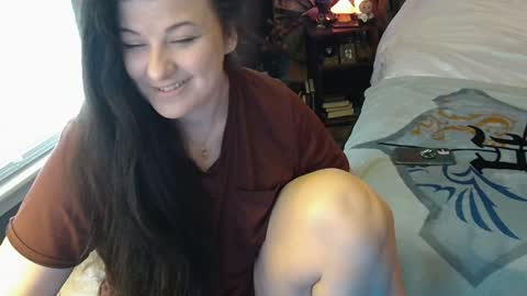 Snapshot of sentfrmheaven chatting on February 8, 2:27 pm Tara online show from February 8, 2:27 pm