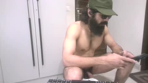 Sentient Being online show from November 26, 8:43 pm