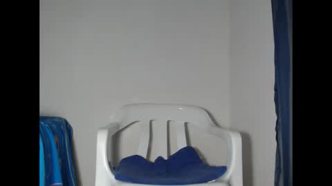 Snapshot of senyeiblack chatting on March 8, 1:50 am Jose online show from March 8, 1:50 am