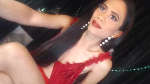 Snapshot of senyora_evangelista chatting on April 18, 9:13 am senyora_evangelista online show from April 18, 9:13 am