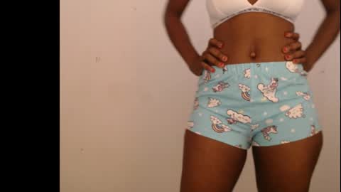 Anne online show from December 5, 3:59 am