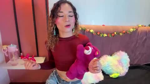 seraphine_nyx online show from July 25, 9:34 pm