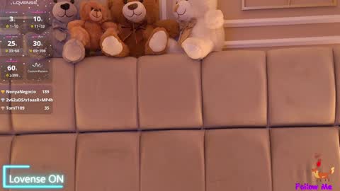 Snapshot of serena_bennet chatting on January 12, 11:26 pm Serena online show from January 12, 11:26 pm