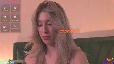 Snapshot of serena_bennet chatting on October 10, 2:38 pm Serena online show from October 10, 2:38 pm