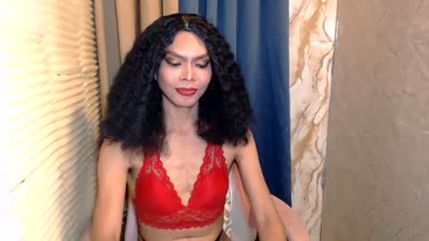 Snapshot of serenamarqueza chatting on July 27, 5:20 pm Sam online show from July 27, 5:20 pm