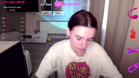 serenamilss online show from December 5, 9:17 am