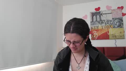sereneclarks_ online show from September 15, 12:38 pm