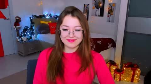 Ophelia online show from December 28, 8:37 am