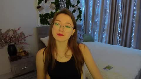 Ophelia online show from January 14, 3:53 am