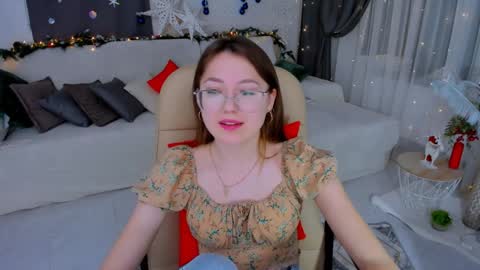 Ophelia online show from January 19, 7:36 am