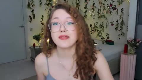 Ophelia online show from March 18, 4:10 pm