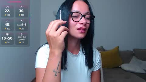 SereneSophi online show from October 3, 2:52 am