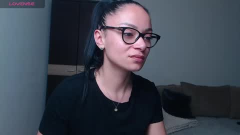 SereneSophi online show from April 29, 2:26 am