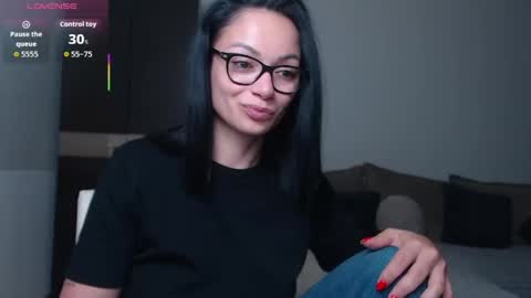 SereneSophi online show from June 9, 2:23 am
