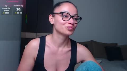 SereneSophi online show from June 12, 2:43 am