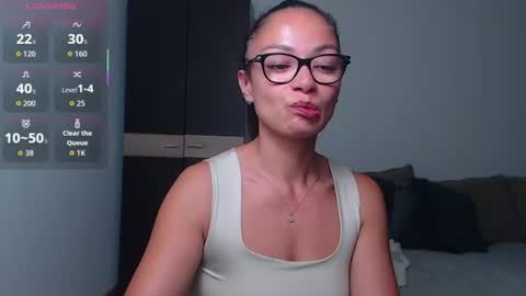SereneSophi online show from July 19, 4:16 am