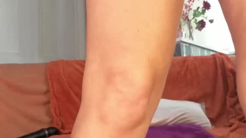 serenexx  your MILF online show from March 23, 9:02 am