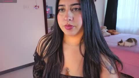 Serenna Cruz online show from May 13, 8:38 pm