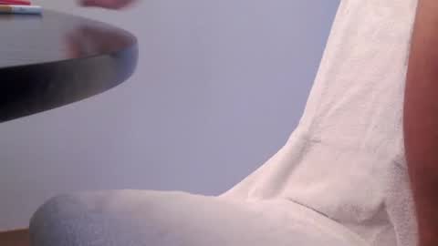 Snapshot of sergio_ch chatting on March 11, 6:53 am sergio_ch online show from March 11, 6:53 am