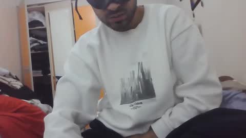 sero98313230 online show from February 25, 10:14 am