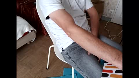 serpenttiin online show from October 25, 8:55 am