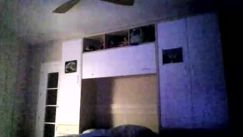 Snapshot of serrano49 chatting on November 6, 2:34 am serrano49 online show from November 6, 2:34 am