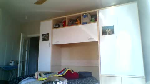 Snapshot of serrano49 chatting on November 27, 11:56 am serrano49 online show from November 27, 11:56 am