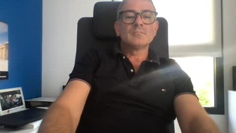 sesamechris92 online show from July 24, 3:32 pm