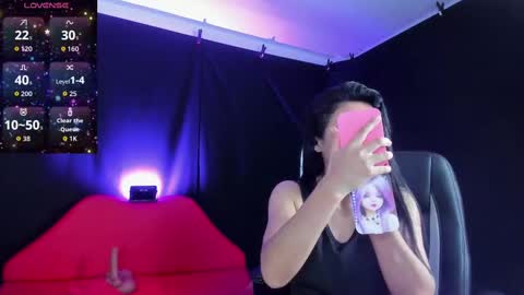 LUCERO online show from October 1, 2:39 am