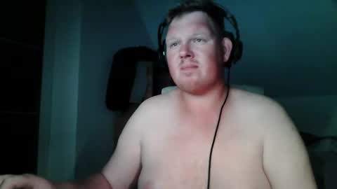 Snapshot of setcuna chatting on October 3, 7:00 pm setcuna online show from October 3, 7:00 pm