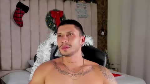 HEY IM SETH online show from December 11, 1:05 am