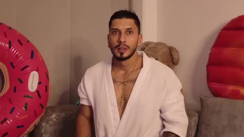 HEY IM SETH online show from June 11, 1:16 am