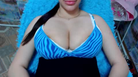 seu_cute online show from October 13, 7:30 am