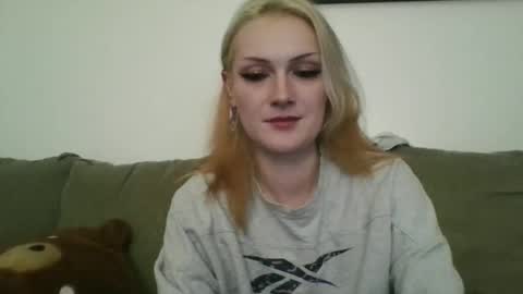 sevnsevn7 online show from January 10, 6:04 am