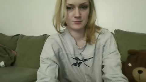 sevnsevn7 online show from February 11, 4:50 am