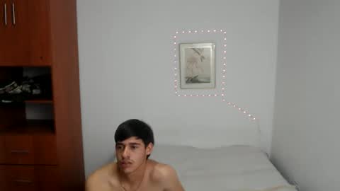 KIKI AND HER BOYFRIEND  online show from June 6, 7:29 pm