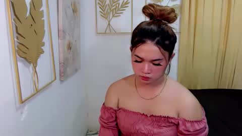 Snapshot of sex_lover26 chatting on December 4, 2:10 am sex_lover26 online show from December 4, 2:10 am