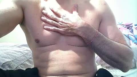 SEX MACHINE 19 online show from April 7, 10:26 am