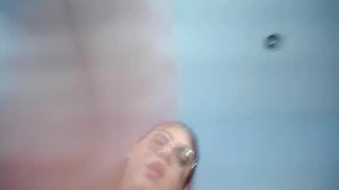 Snapshot of sex_y_lady69 chatting on May 27, 4:15 pm Nia Soto online show from May 27, 4:15 pm