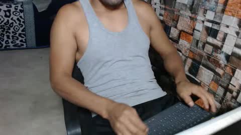 arnold online show from December 14, 2:28 am