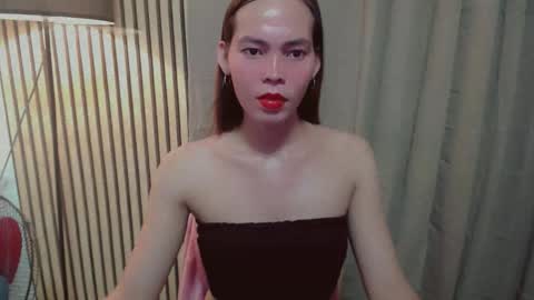 Snapshot of sexbombvenice chatting on January 16, 4:49 am Venice online show from January 16, 4:49 am