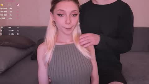 Snapshot of sexdrugg666 chatting on March 26, 11:54 pm Dina online show from March 26, 11:54 pm