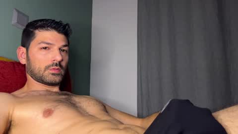 Lucenzo  online show from January 28, 12:05 am