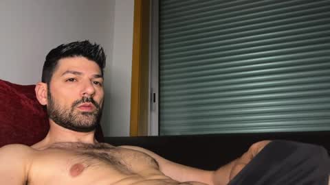 Snapshot of sexfriendch chatting on April 12, 9:58 am Lucenzo online show from April 12, 9:58 am