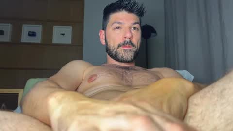 Snapshot of sexfriendch chatting on June 5, 12:39 am Lucenzo online show from June 5, 12:39 am