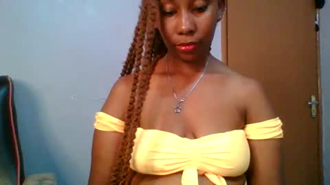 Maggie online show from February 1, 12:47 pm