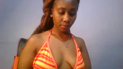 Maggie online show from February 8, 4:57 pm