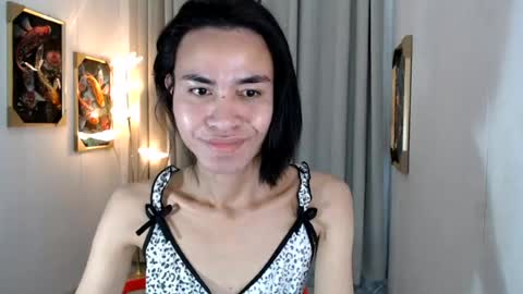 lara online show from July 22, 11:46 am