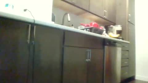 Snapshot of sexislitpuss69 chatting on February 5, 10:33 pm sexislitpuss69 online show from February 5, 10:33 pm