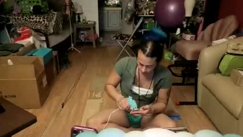 sexiwhiskey699 online show from June 8, 4:13 am